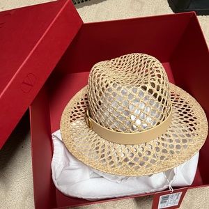 Valentino Garavani Straw Vlogo Signature Fedora